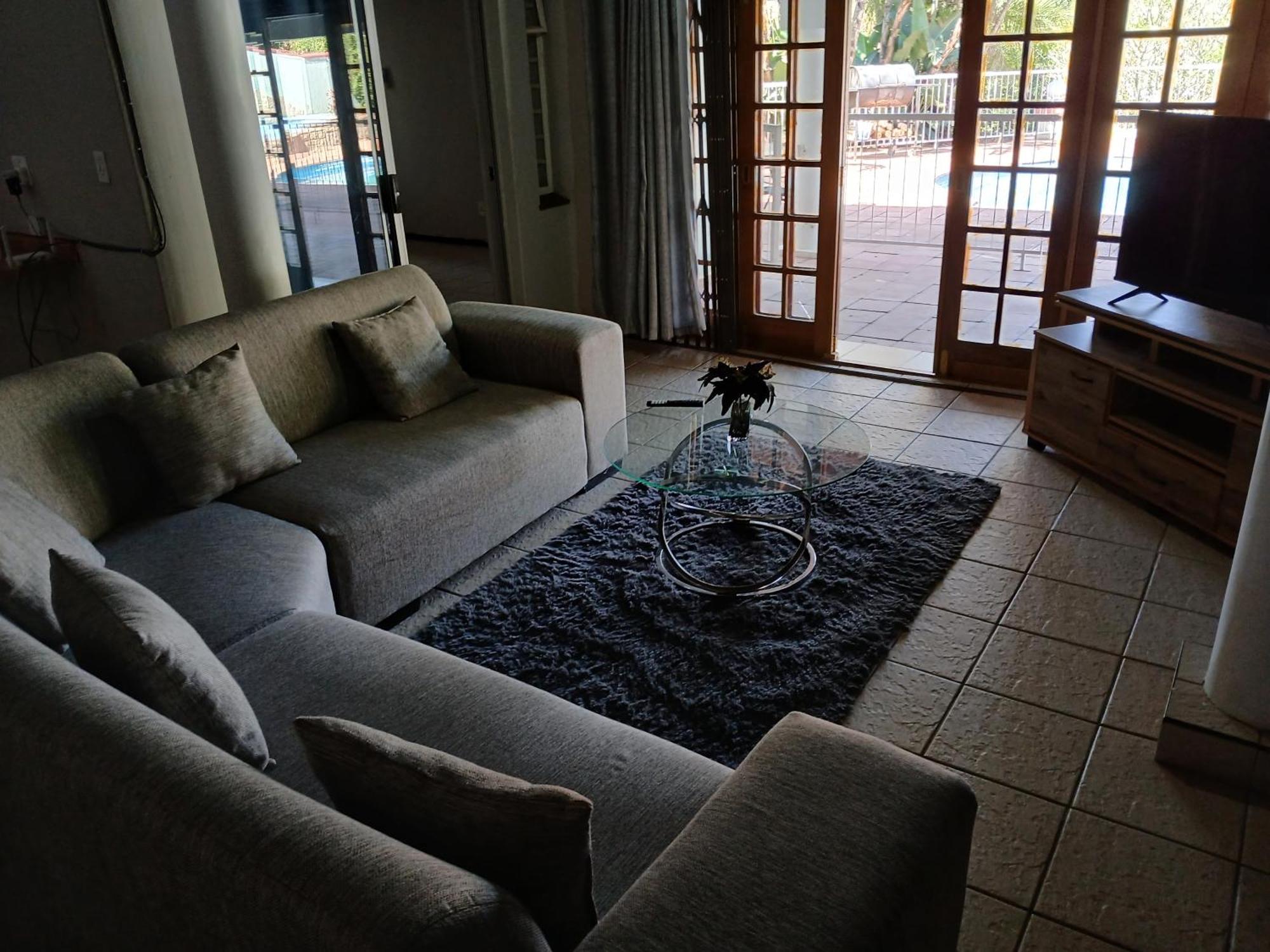 The Haven Guesthouse Ezulwini Lobamba Dış mekan fotoğraf